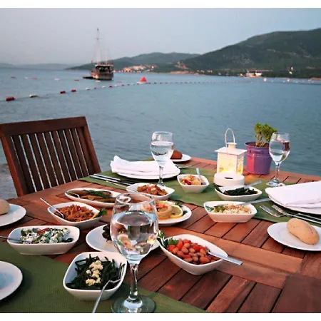Mi Casa Beach Hotel Torba Bodrum 4* Torba