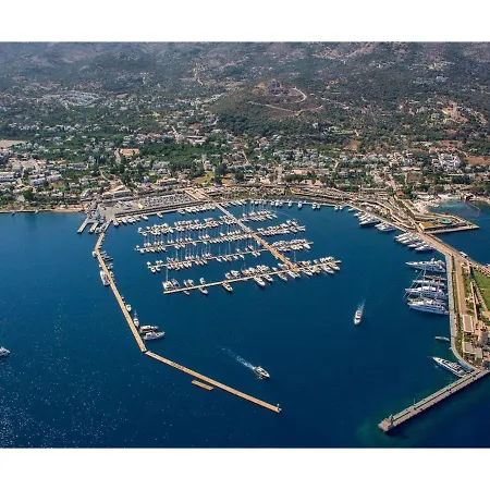Mi Casa Beach Hotel Torba Bodrum Otel 4*